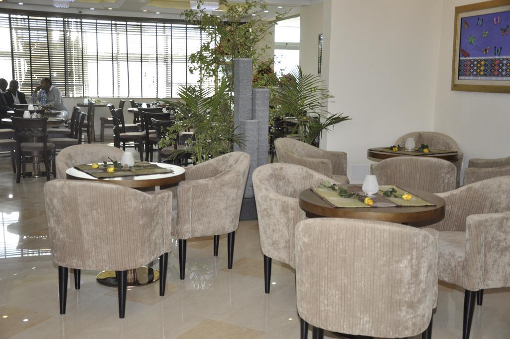 Addissinia Hotel Bagian luar foto