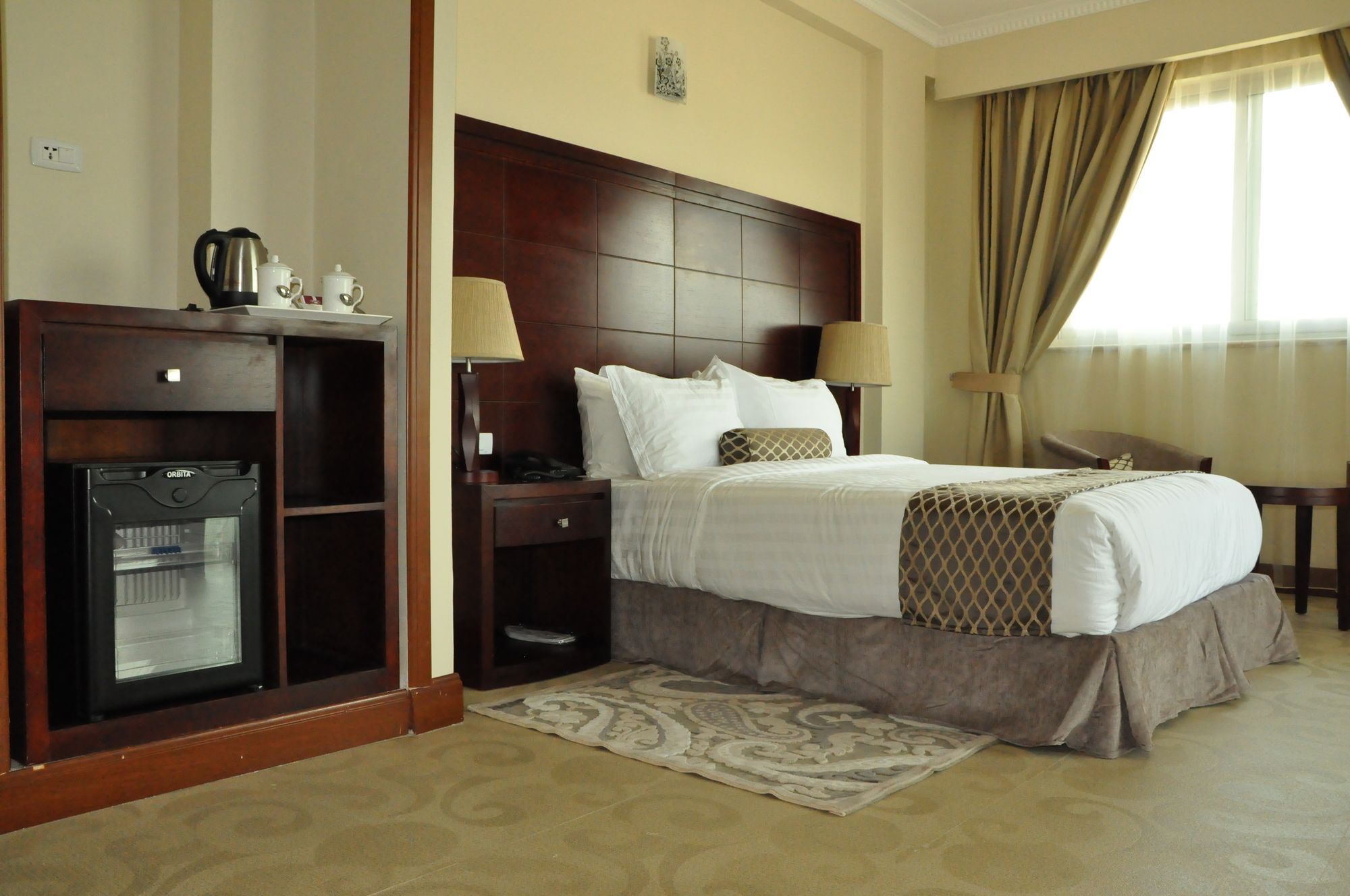 Addissinia Hotel Bagian luar foto