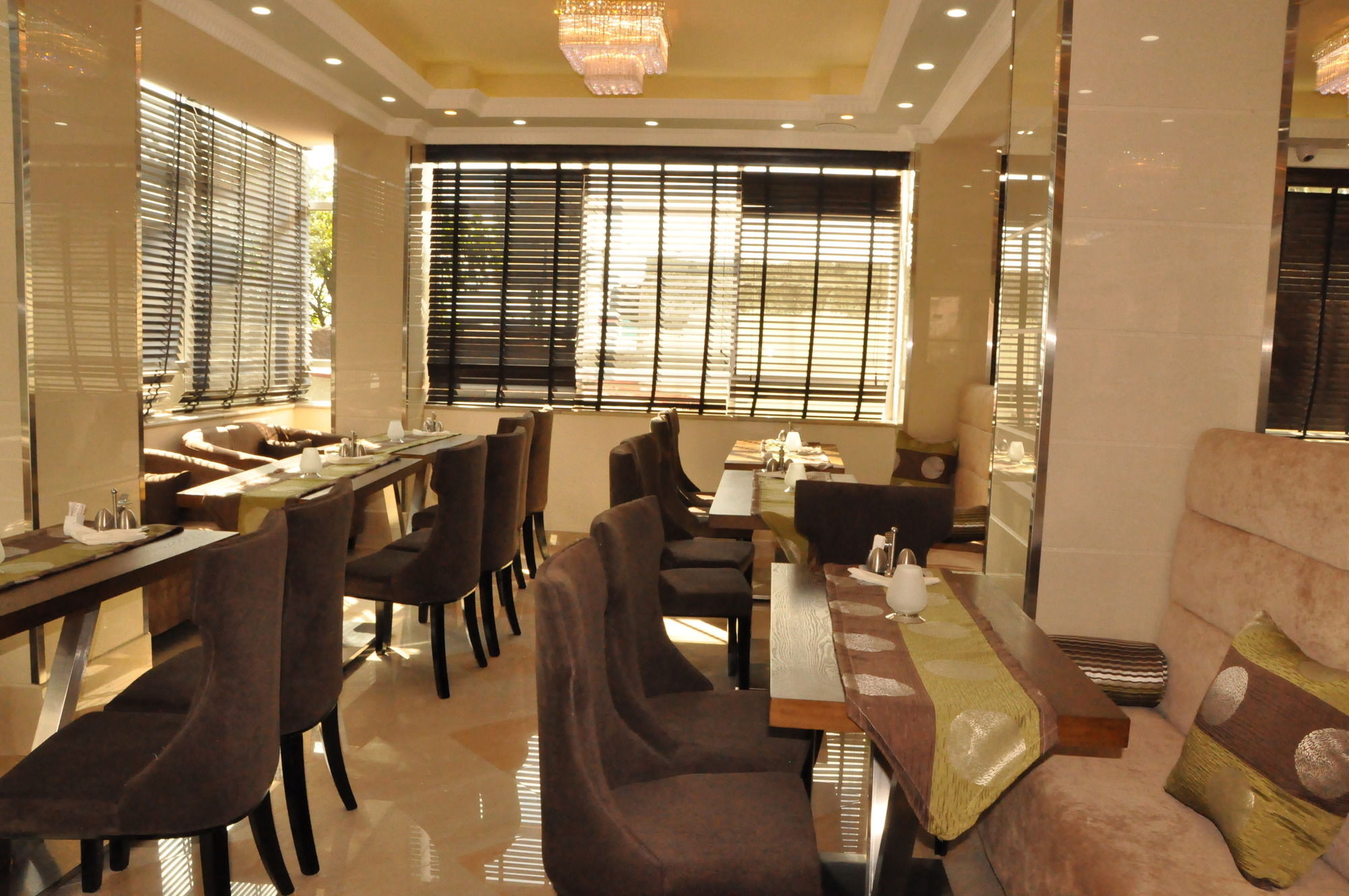 Addissinia Hotel Bagian luar foto